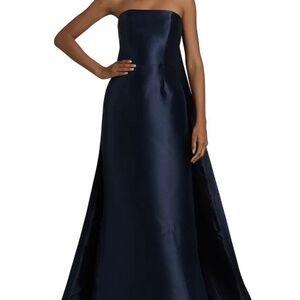 MIKADO STRAPLESS GOWN